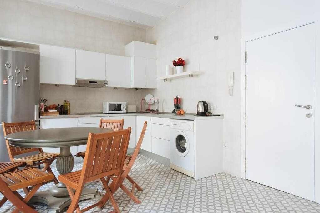 סביליה Apartamento Con Parking Jesus Del Gran Poder מראה חיצוני תמונה