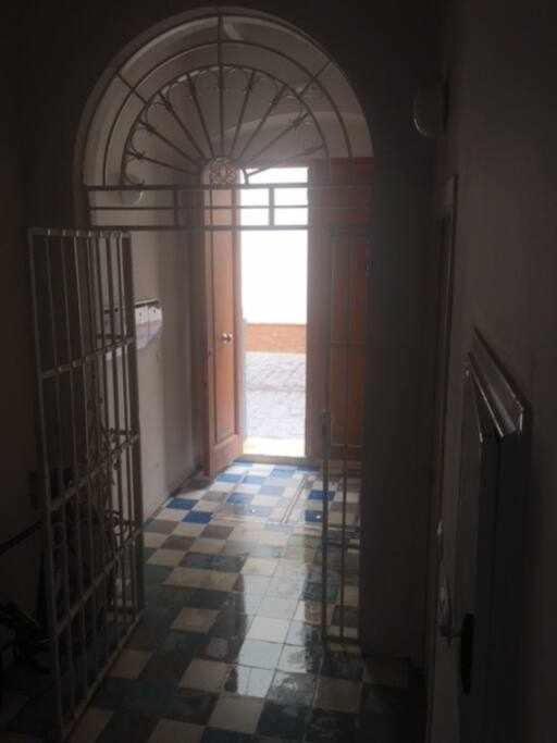 סביליה Apartamento Con Parking Jesus Del Gran Poder מראה חיצוני תמונה