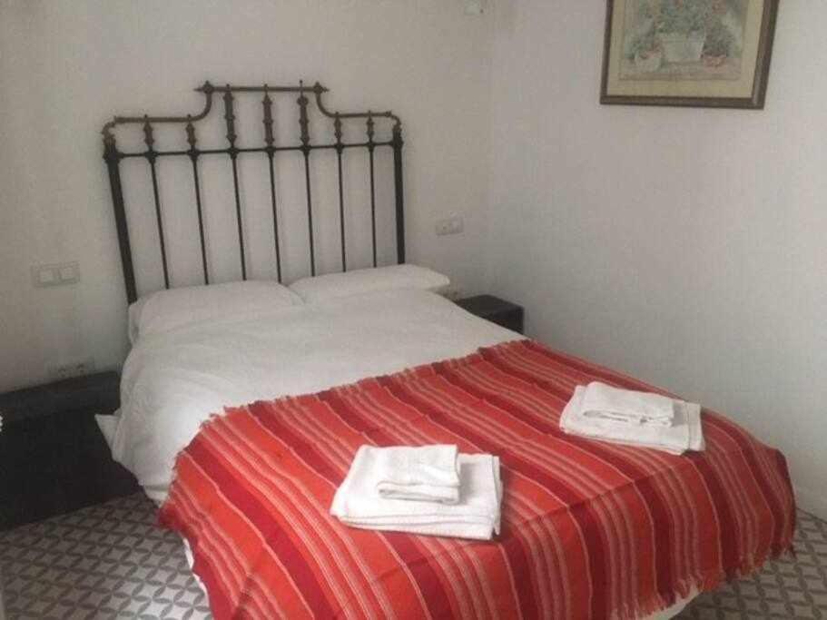סביליה Apartamento Con Parking Jesus Del Gran Poder מראה חיצוני תמונה